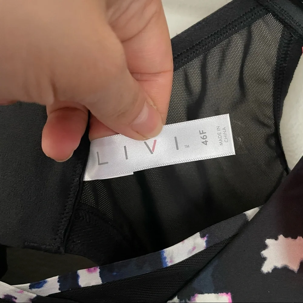 NWT Livi No Wire Bra